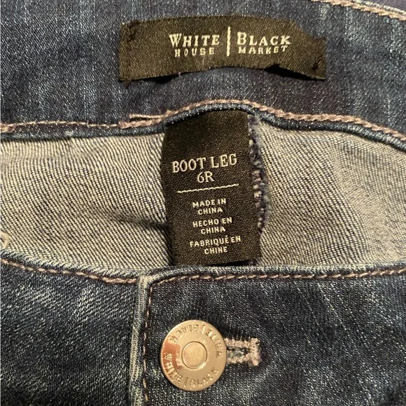 White House Black Market 6R bootcut blue jeans - Picture 3 of 5